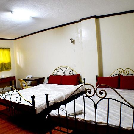 Отель Rufina'S Leisure Center Tagum Экстерьер фото