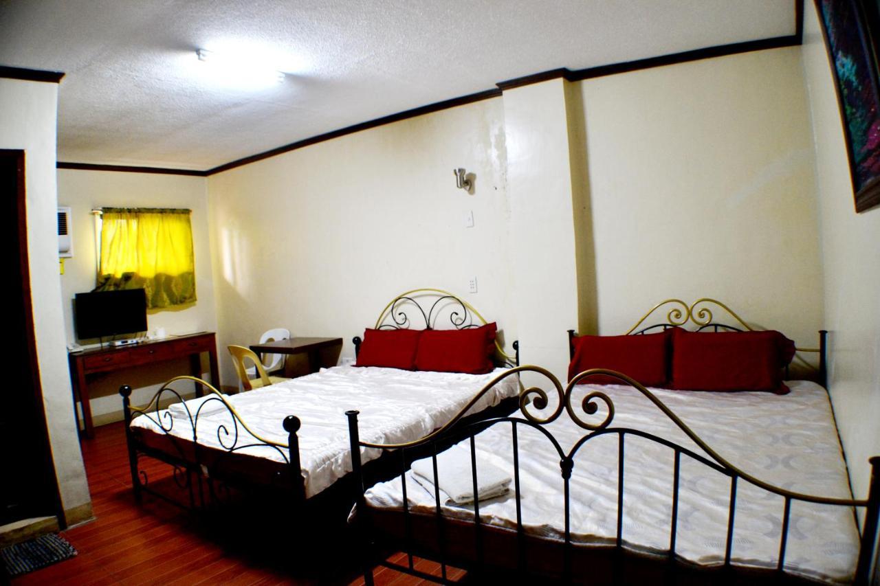 Отель Rufina'S Leisure Center Tagum Экстерьер фото