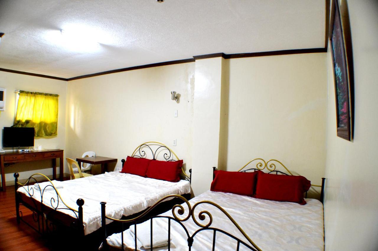 Отель Rufina'S Leisure Center Tagum Экстерьер фото