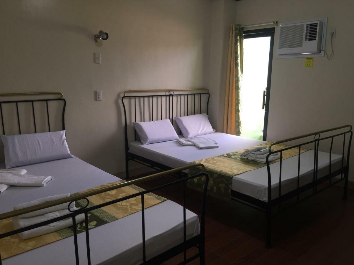 Отель Rufina'S Leisure Center Tagum Экстерьер фото